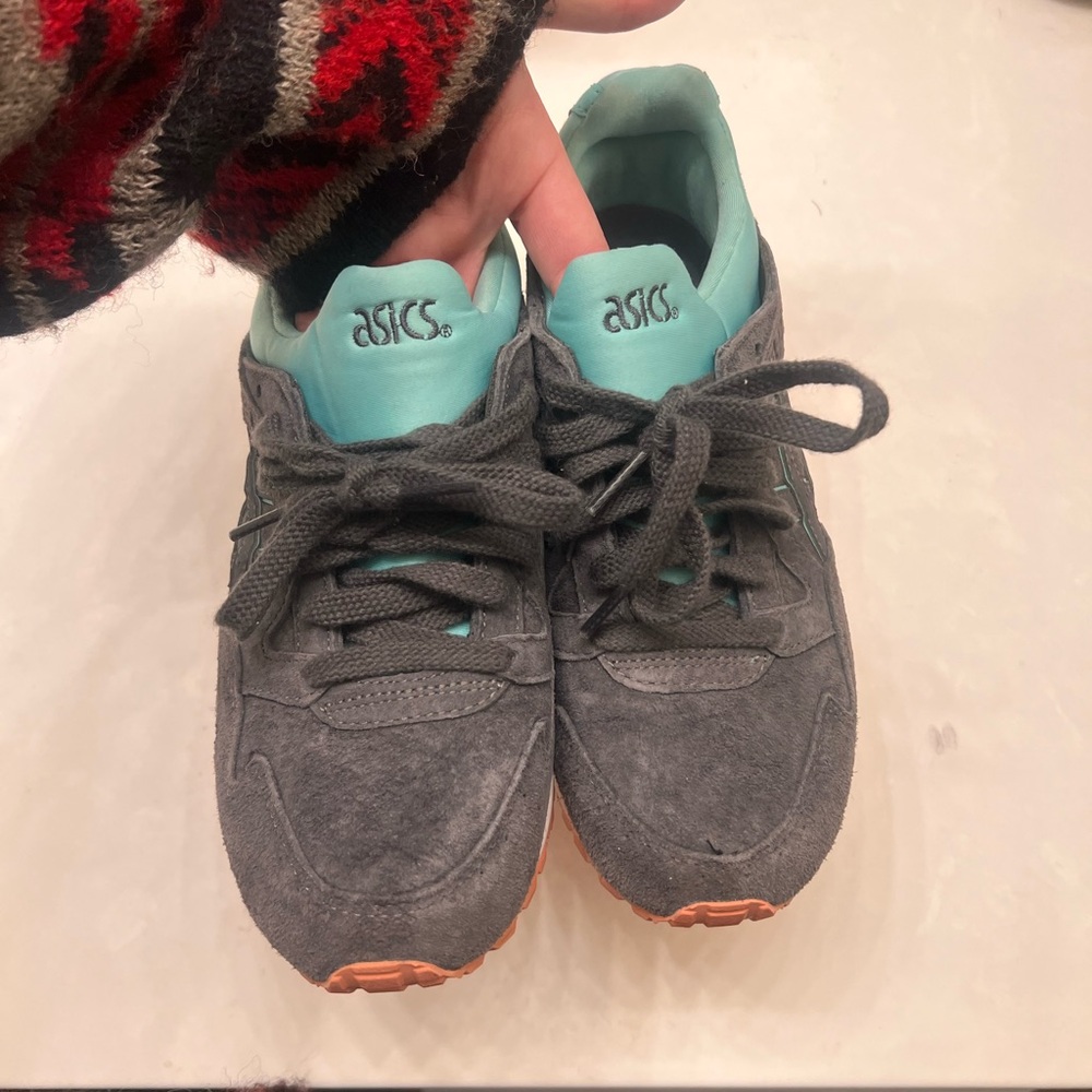 ASIC kicks
